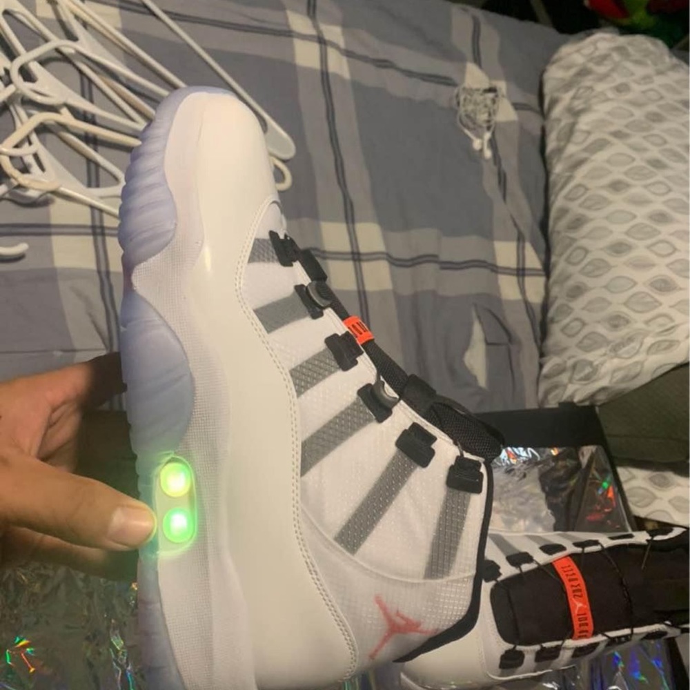 Nikkei air Jordan adapt - Picture 3 of 15